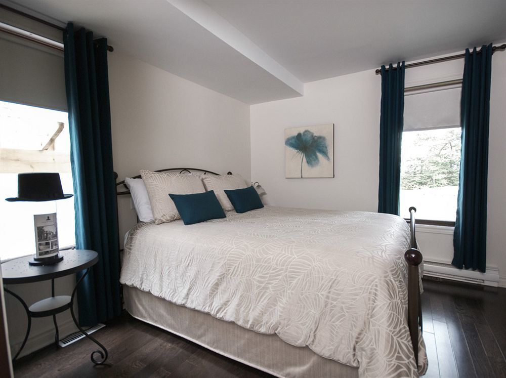 Auberge Nuits De St-Georges Bromont Zewnętrze zdjęcie